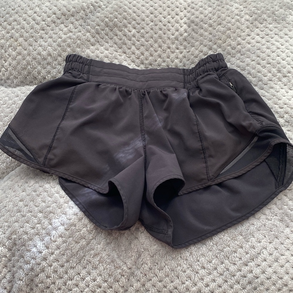 Black Lululemon Hotty Hots